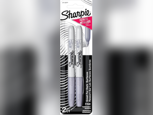Sharpie Metallic Permanent Markers, Fine Point, Silver, 2 Count - For Black Paper or Dark Surfaces, Arts & Crafts, Posters